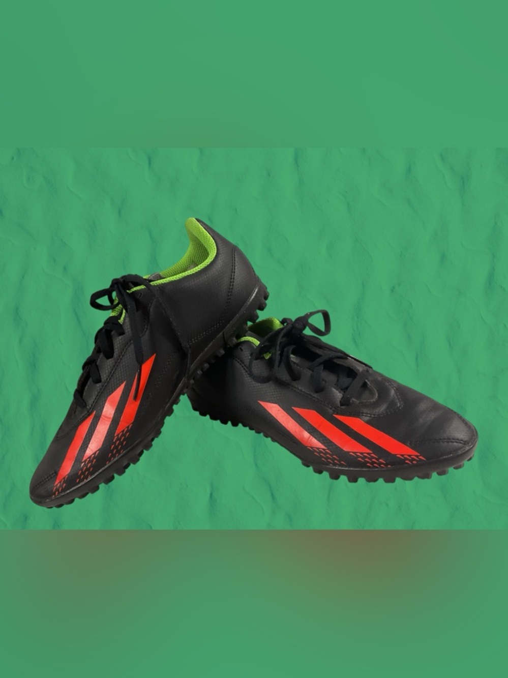 Adidas Kids Black Turf Soccer Cleats w/Red Stripes/Lime Interior Youth Size 4.5